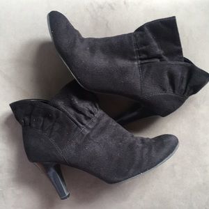 🌟2X HOST PICK🌟Coconuts by Matisse Booties